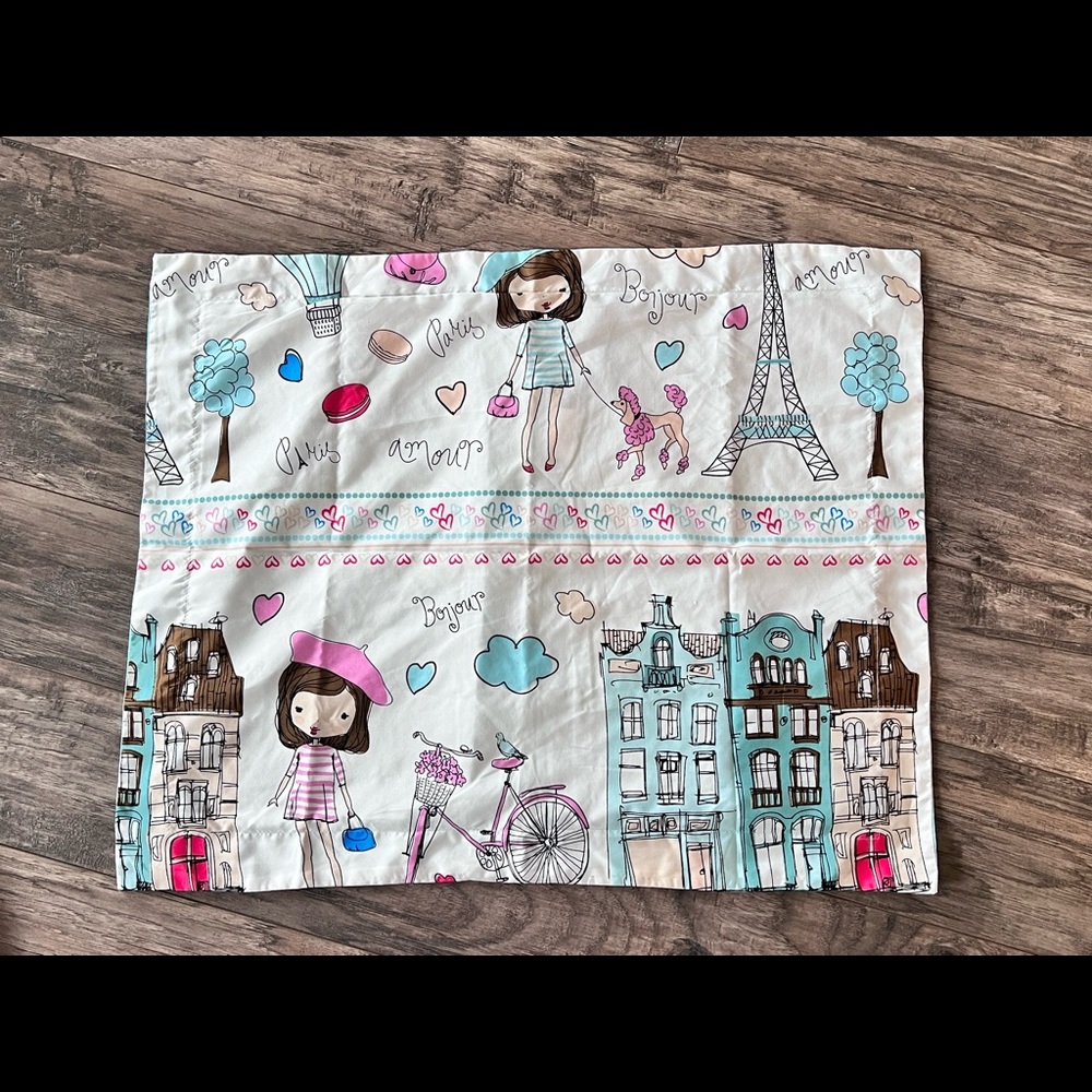Child Paris Comforter - Picture 2 of 4